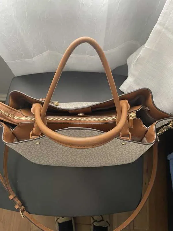 Arielle Large Logo Satchel